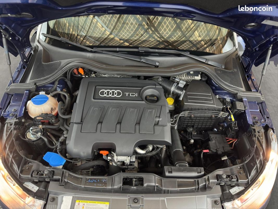 AUDI A1 1.6 TDi DPF - 90 - Start/Stop Ambiente (image 14)