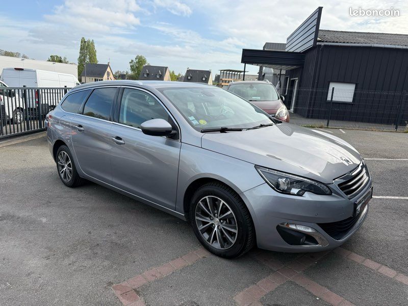 PEUGEOT 308 II SW Allure 2.0 BlueHDi 150 cv (image 3)