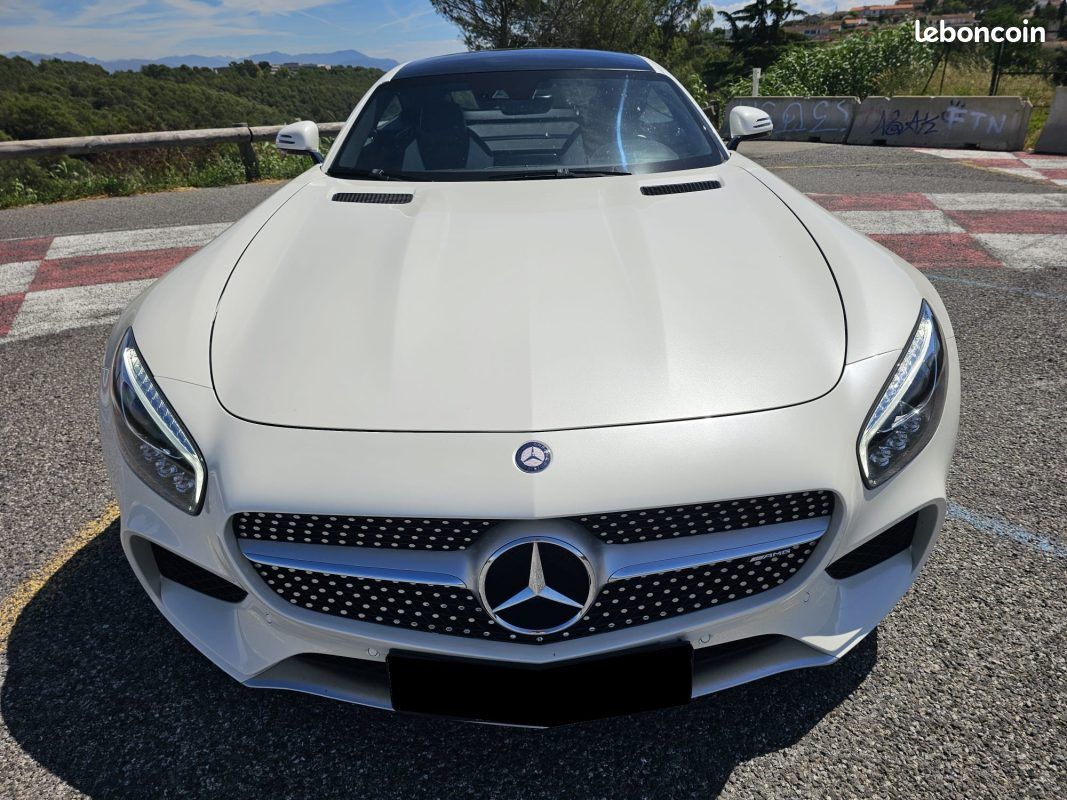 MERCEDES-AMG GT 4.0 V8 BI-TURBO — photo 2