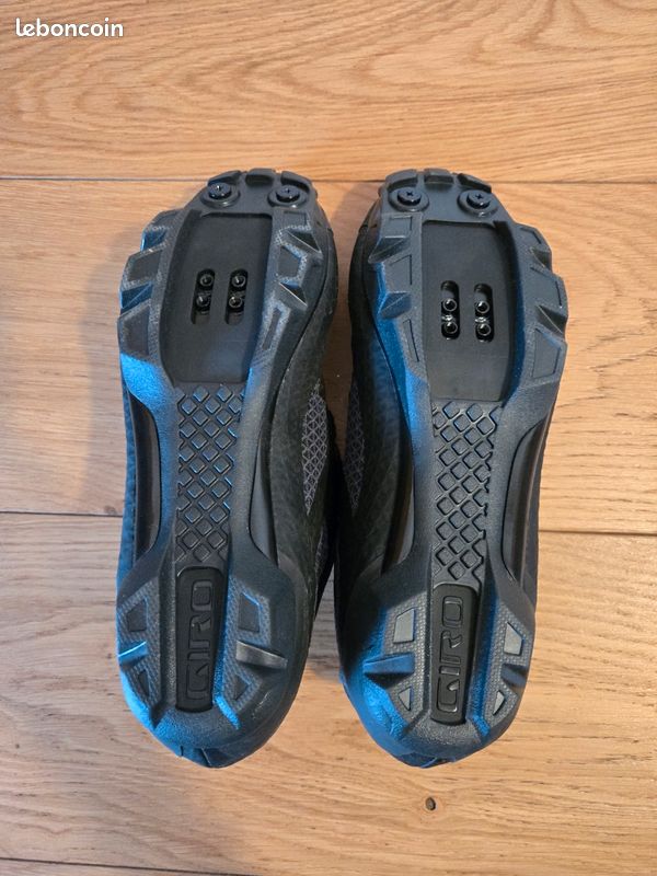 Chaussures VTT XC/Gravel GIRO REV Femme Noir