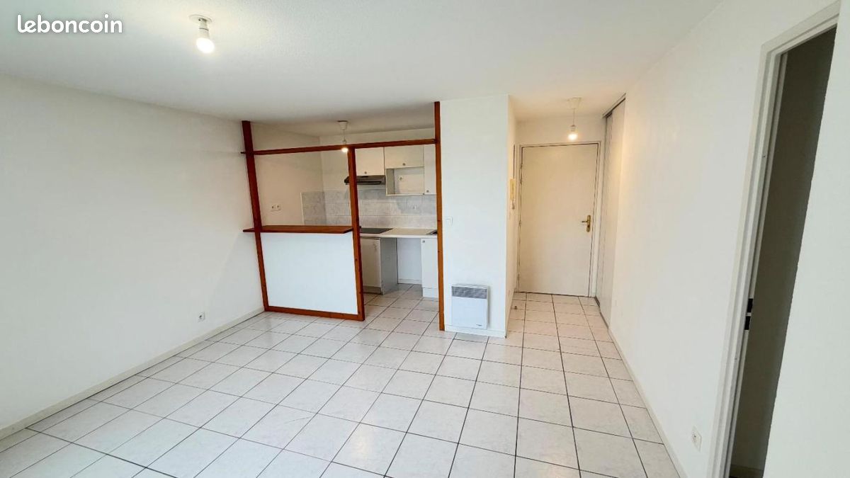 Appartement 3 pièces 49 m² · à Blagnac · 49 m² · 682 €/mois