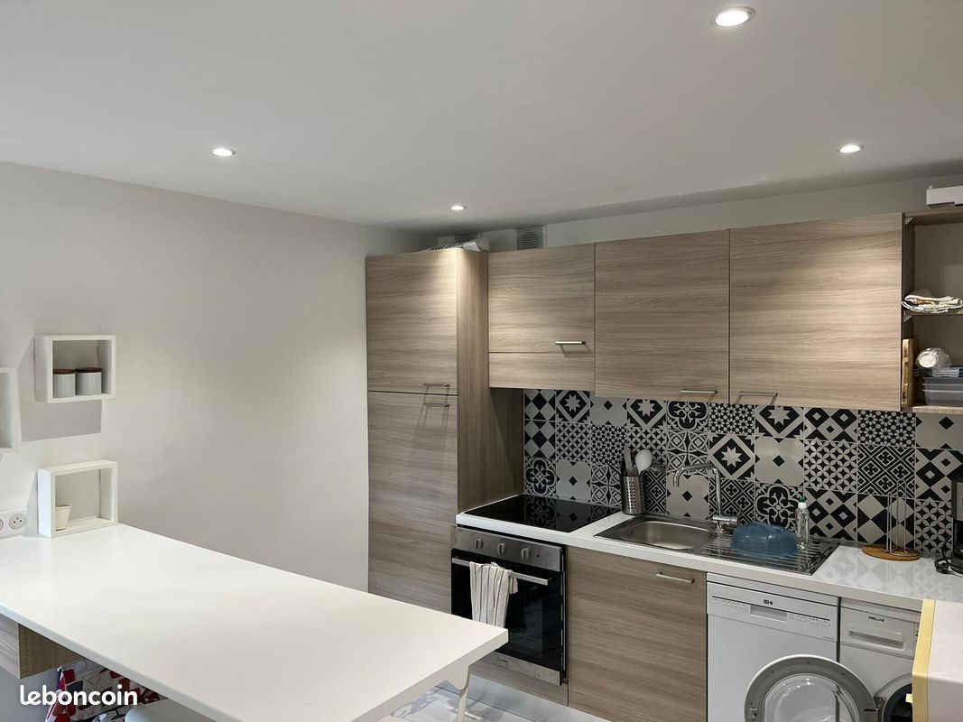 Appartement 4 pièces 65 m² · à Nice · 65 m² · 580 €/mois