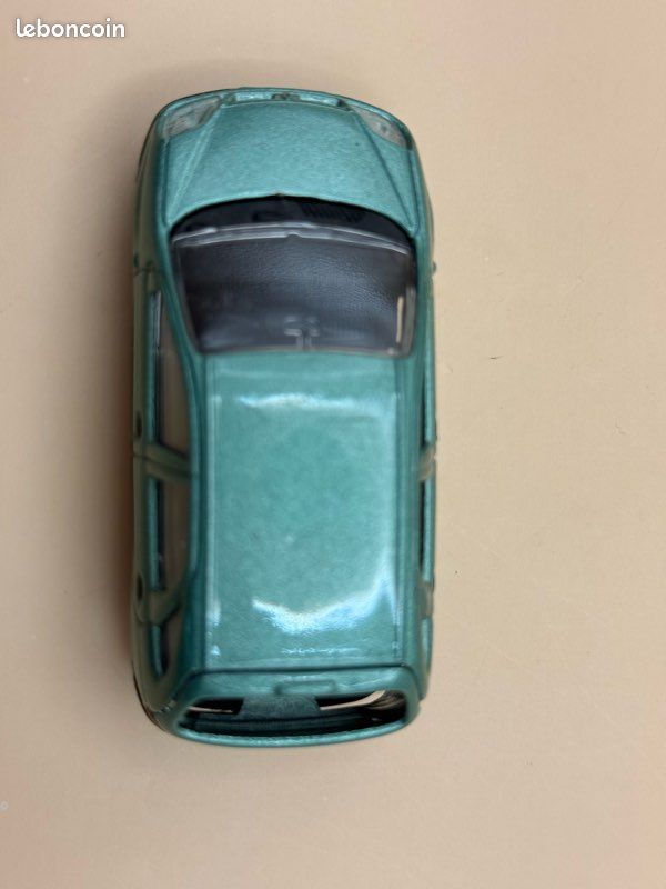 Majorette 1/57 Renault Scenic II (image 6)