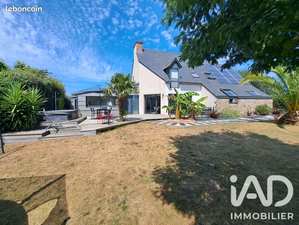 Maison 7 pièces 229 m²