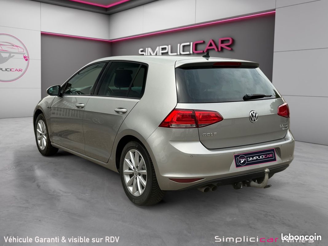 VOLKSWAGEN GOLF 7 2.0 TDI 150 ch LOUNGE Caméra Attelage Régul Adaptatif Garantie 12 mois (image 6)