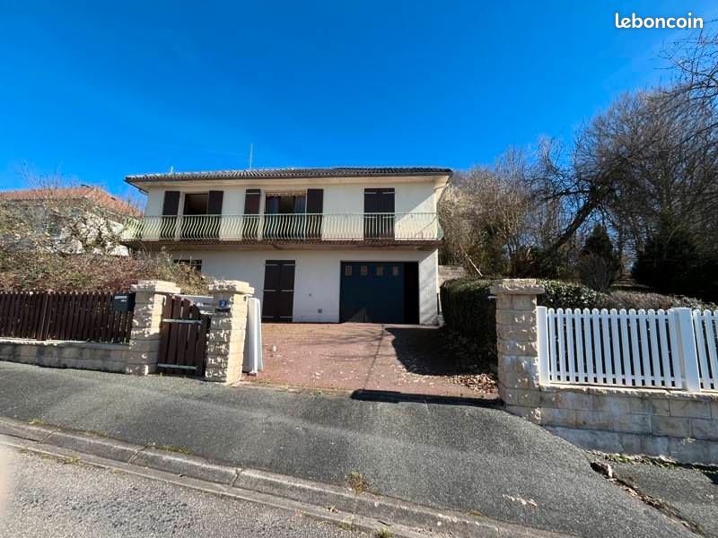 Maison 5 pièces 108 m² · à Bourganeuf · 108 m² · 98 280 €