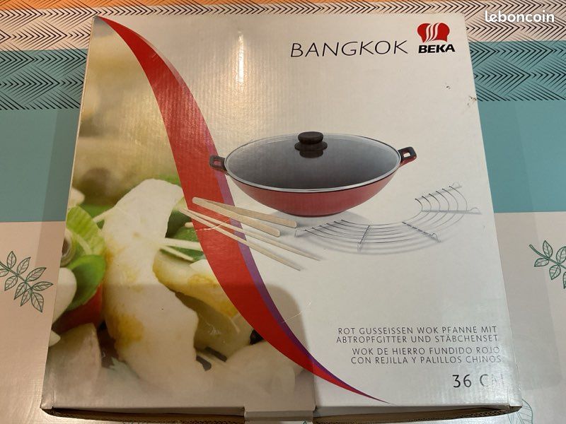 WOK Fonte diamêtre 37cm NEUF - Arts de la table