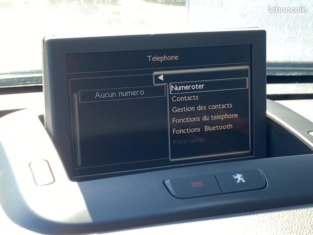 Peugeot 5008 BUSINESS 1.6 e-HDi 115ch FAP ETG6 BLUE LION Pack 5pl (image 14)