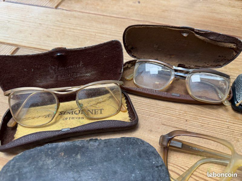 Lot de lunettes vintage et leur boîtier métalliques (image 4)