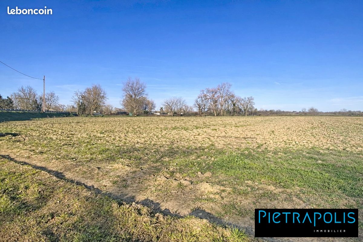 Terrain 1023 m² · à Saint-Georges-de-Reneins · 1 023 m² · 100 000 €