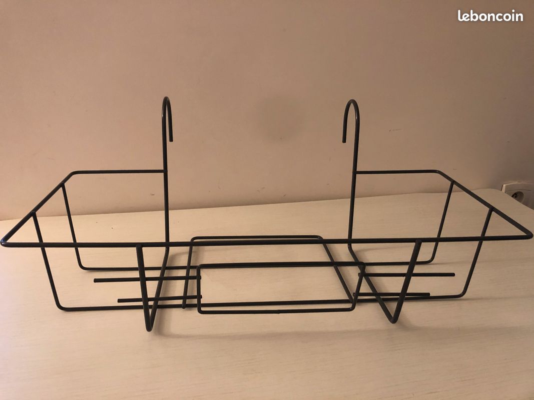 Trois supports jardinière 53 x 20 quasi neufs (image 2)