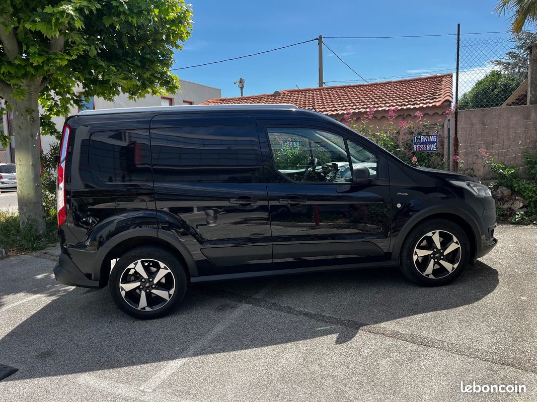 FORD TRANSIT CONNECT KOMBI VAN E85 L1 1.0 E100 Active - Carplay - Caméra de recul (image 5)