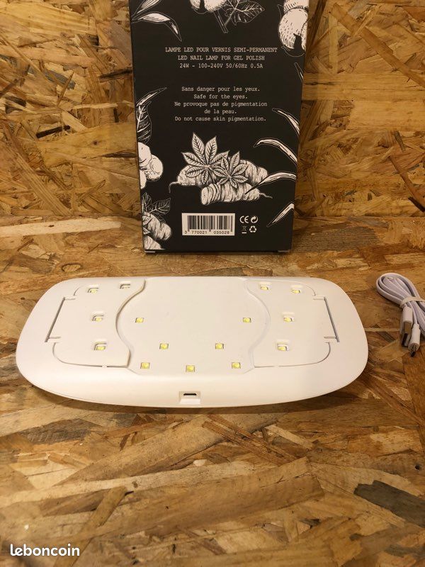 Lampe LED Professionnelle Pour Manucure - Séchage Vernis Semi-permanent Et Gel - 30 000 Heures, Marque Marinho Paris