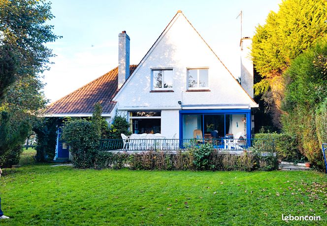 Villa 8 pièces 130 m²