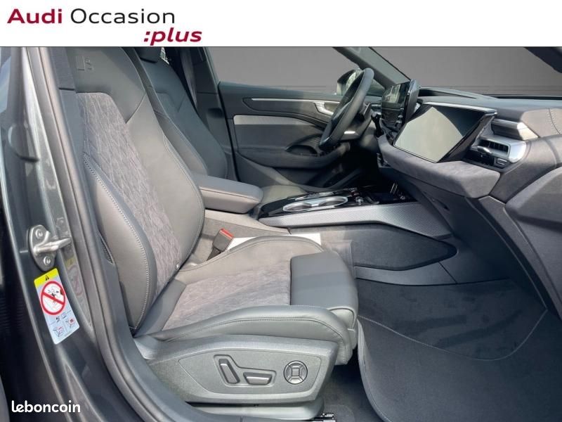 Audi A6 Avant 2.0 TFSI 367ch e-hybrid S line Quattro S tronic 7 (image 14)