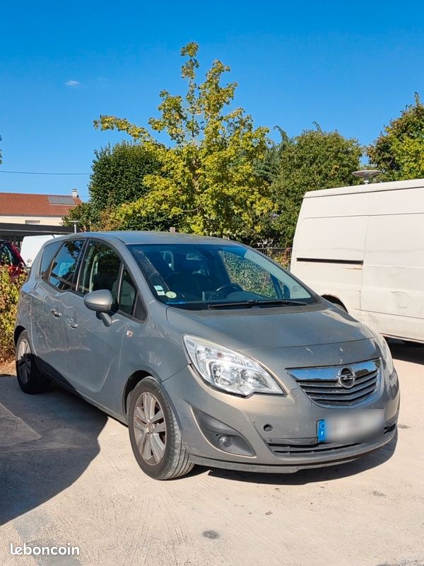 Opel Meriva b (image 1)