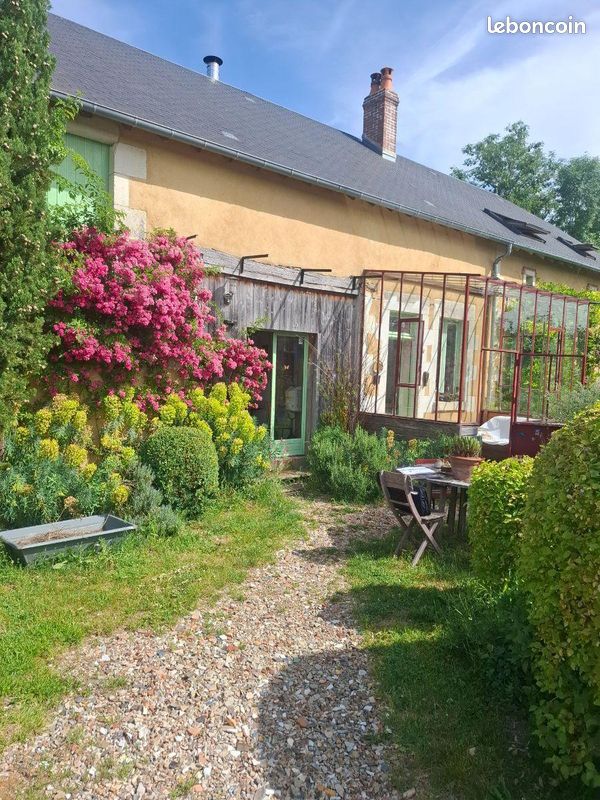 Maison 6 pièces 250 m² · à Neuvy-Deux-Clochers · 250 m² · 189 900 €