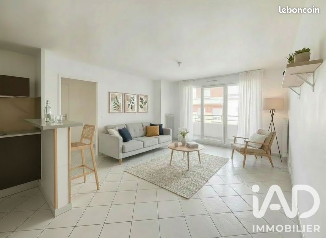 Appartement 2 pièces 45 m² · à Combs-la-Ville · 45 m² · 174 000 €