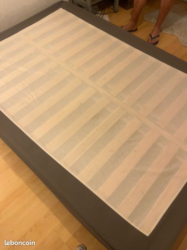 Sommier Espevar Ikea à lattes 140*200 (image 1)