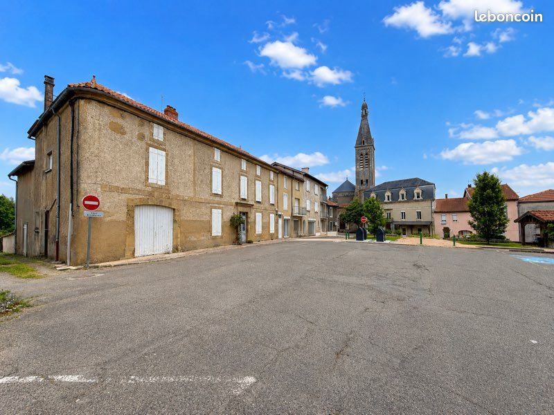 Maison 11 pièces 230 m² · à Miélan · 230 m² · 98 000 €