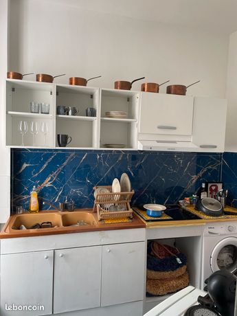 Appartement a louer paris-18e-arrondissement - 5 pièce(s) - 50 m2 - Surfyn