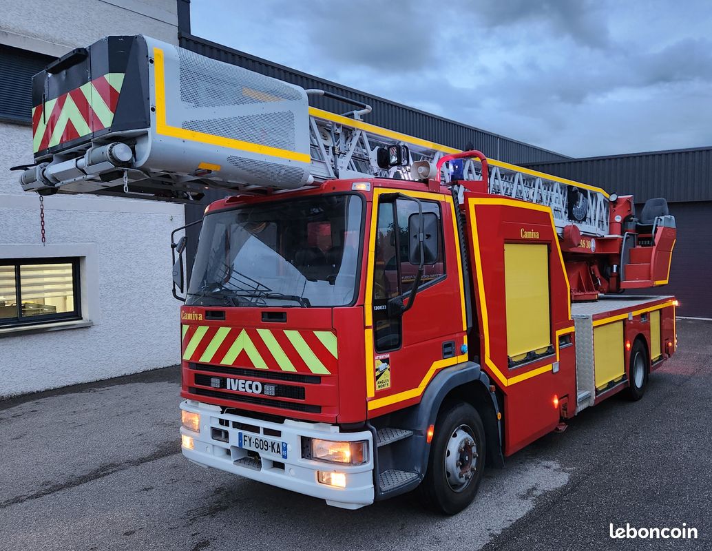 Iveco eps 30m pompier (image 1)