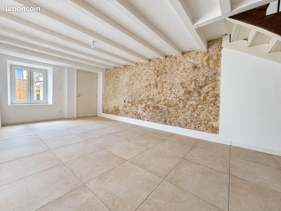 Maison 5 pièces 160 m² · à Pierrevillers · 160 m² · 295 000 €