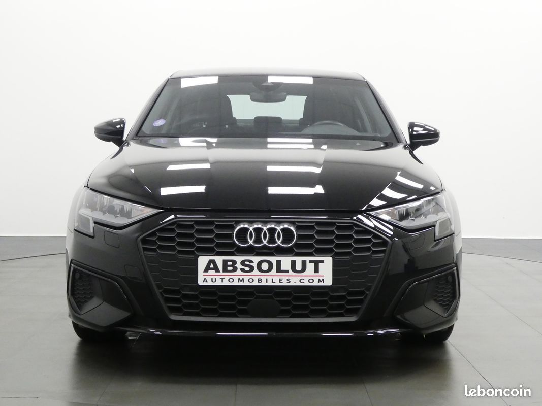 Audi A3 BERLINE 30 TFSI 110CH MILD HYBRID S TRONIC 7 (image 2)