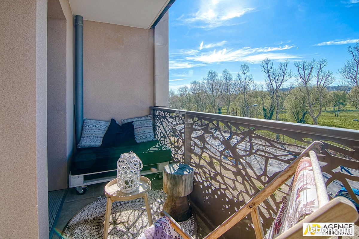 Appartement a louer saint-cyr-l'ecole - 4 pièce(s) - 84 m2 - Surfyn