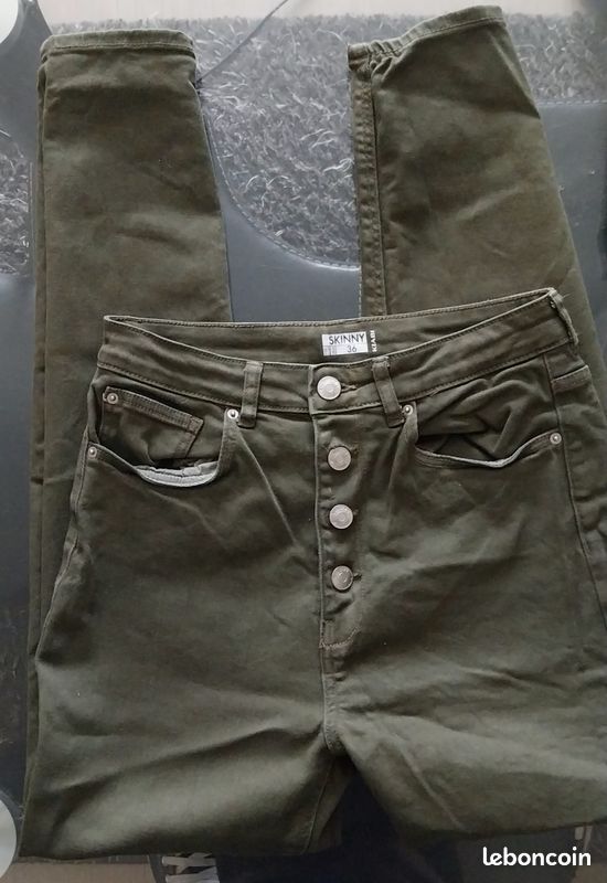 Jean Skinny Vert Place Du Jour - Taille 36 - Occasion Très Bon État