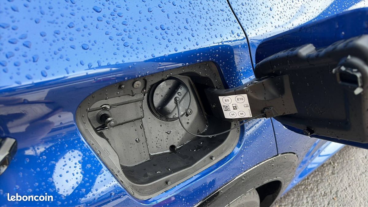 RENAULT CLIO esprit Alpine full hybrid E-Tech 160 (image 22)