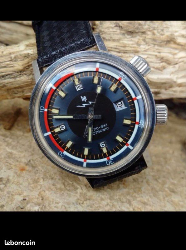 Horloge Collectionneur De Montre Collectionneur Recherche Montre