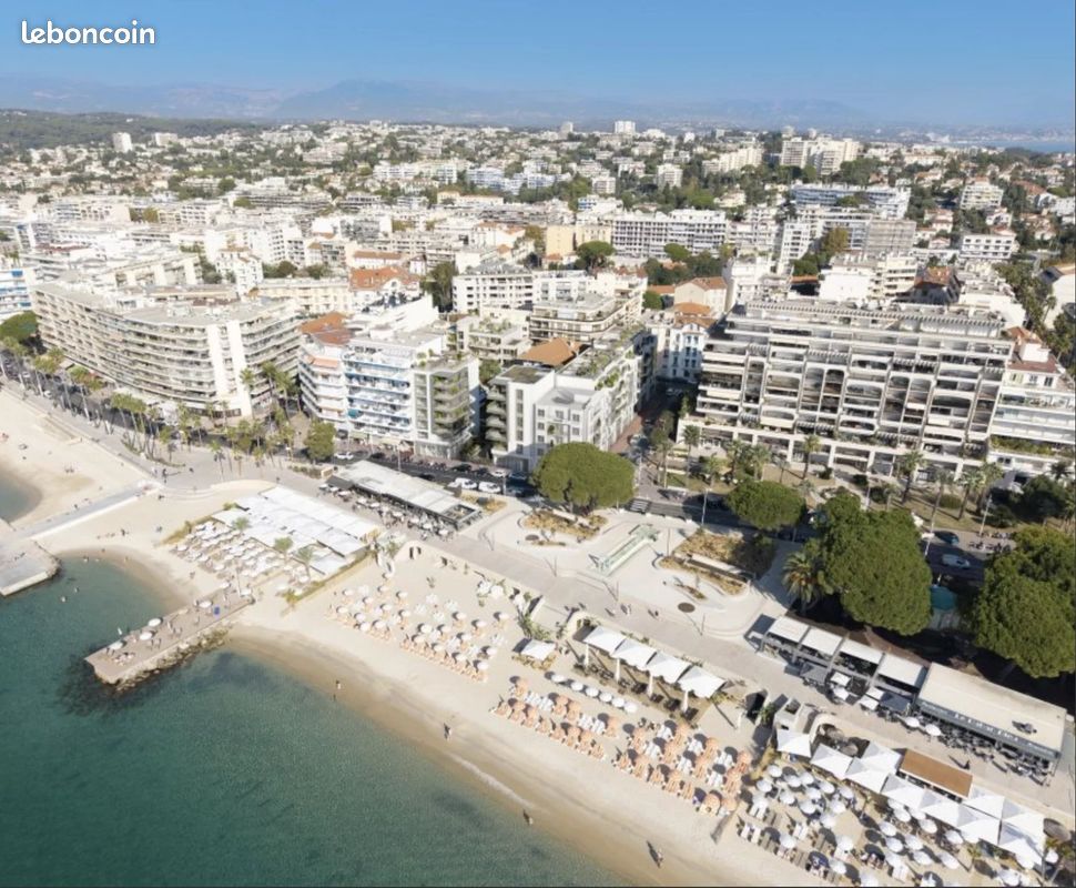 Appartement 1 pièce 25 m² · à Antibes · 25 m² · 275 000 €