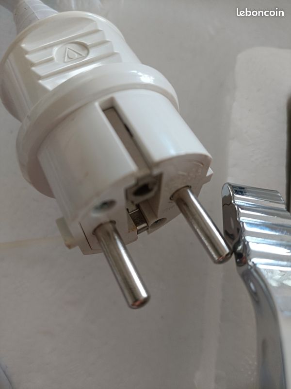 Mini chauffe eau pour douche (image 7)