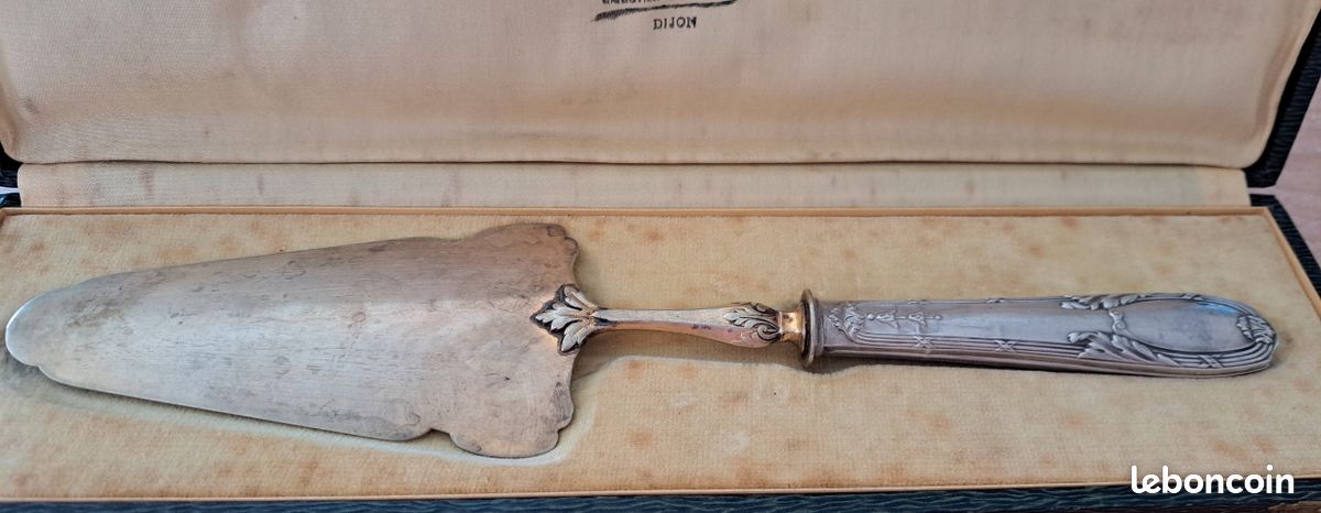Pelle à Tarte Vintage 1930-1950 – Bakélite Et Inox, Avec Sa Boîte D'origine