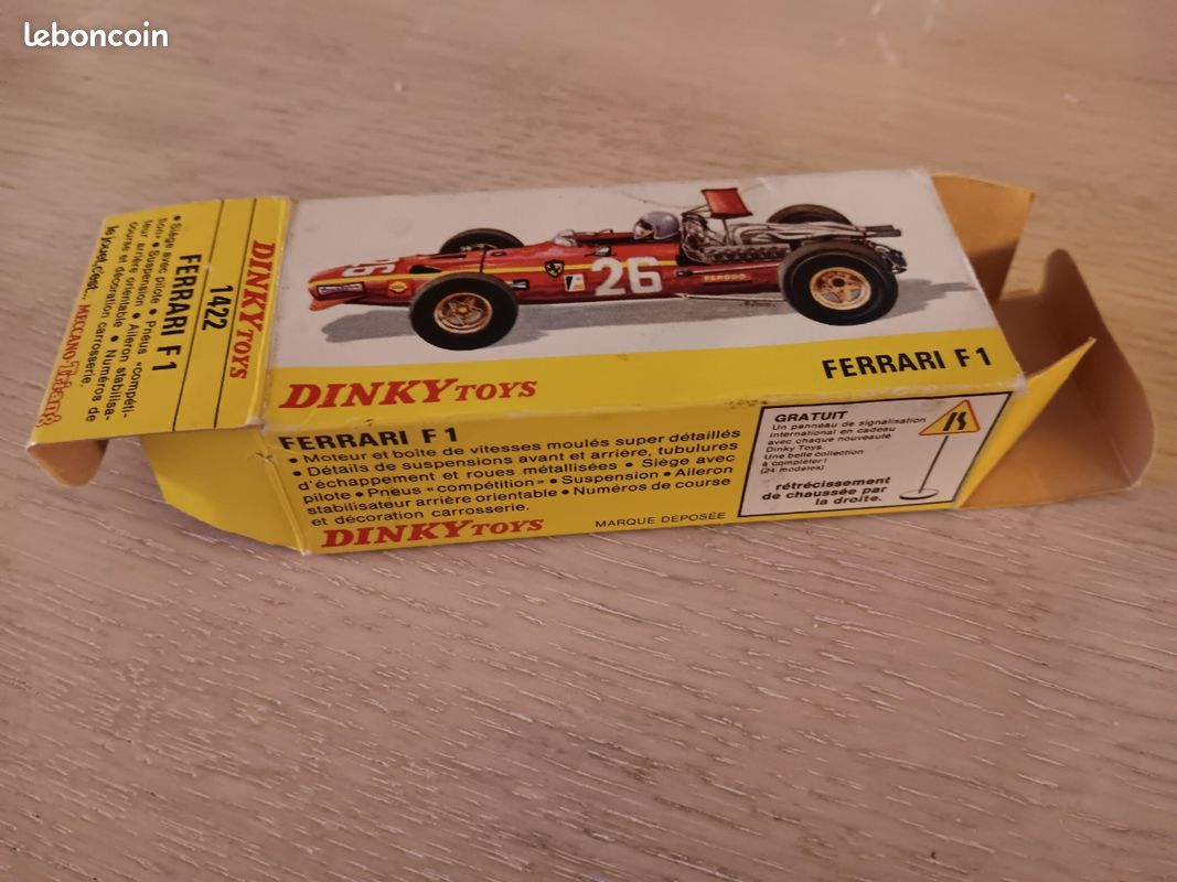 Dinky Toys Ferrari F1 - Miniature 1:43 - Occasion Bon état