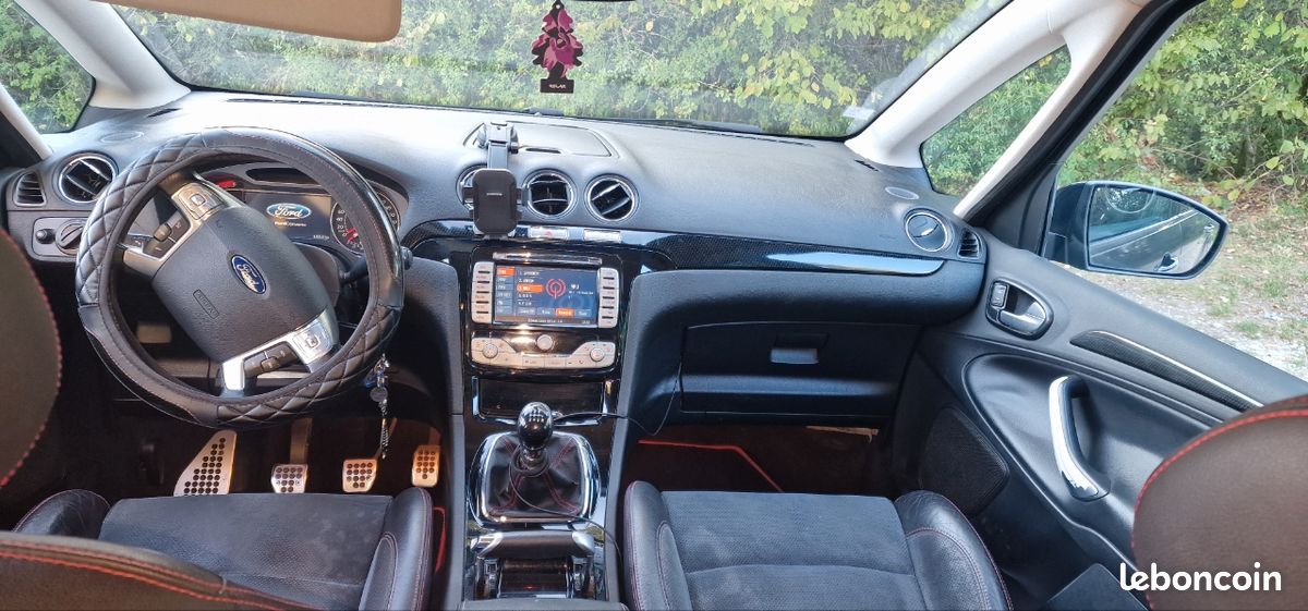 Ford S-Max (image 3)
