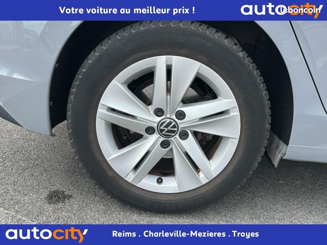 VOLKSWAGEN GOLF 1.5 eTSI OPF - 150 - BV DSG 7 VIII BERLINE Life 1st (image 14)