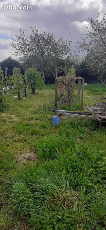 Terrain de loisirs · à Combourg · 32 000 €