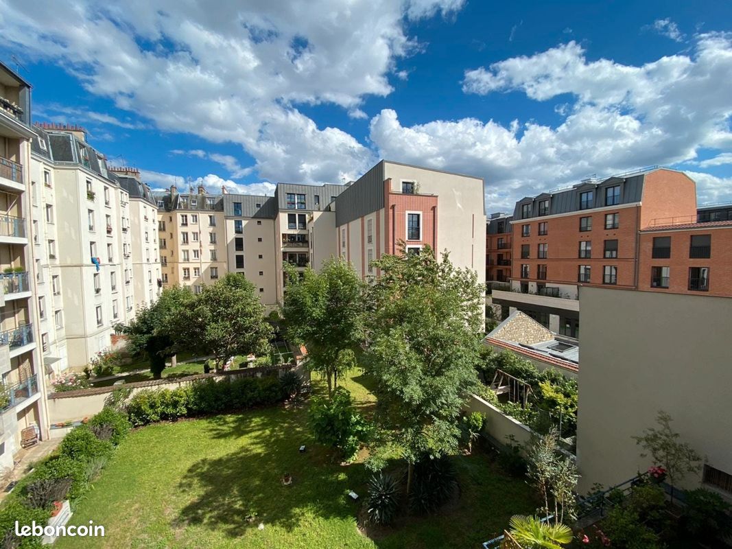 Appartement 1 pièce 28 m² · à Puteaux · 28 m² · 1 300 €/mois