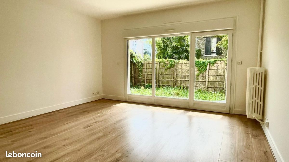 Appartement 1 pièce 41 m² · à Saint-Germain-en-Laye · 41 m² · 905 €
