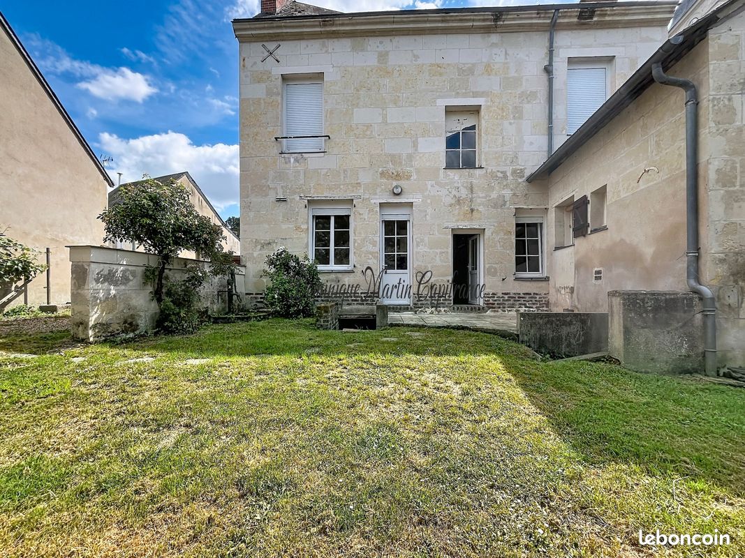 Maison 7 pièces 118 m² · à La Chartre-sur-le-Loir · 118 m² · 164 300 €