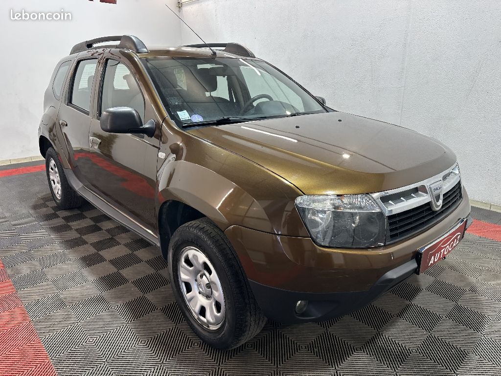 Dacia Duster 1.6 16v 105 4x4 Lauréate (image 4)