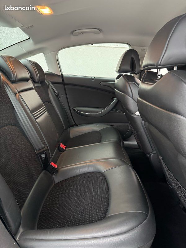Citroen C5 2.2 HDI 204 ch Hydractive • EXCLUSIVE • BVA6 (image 4)