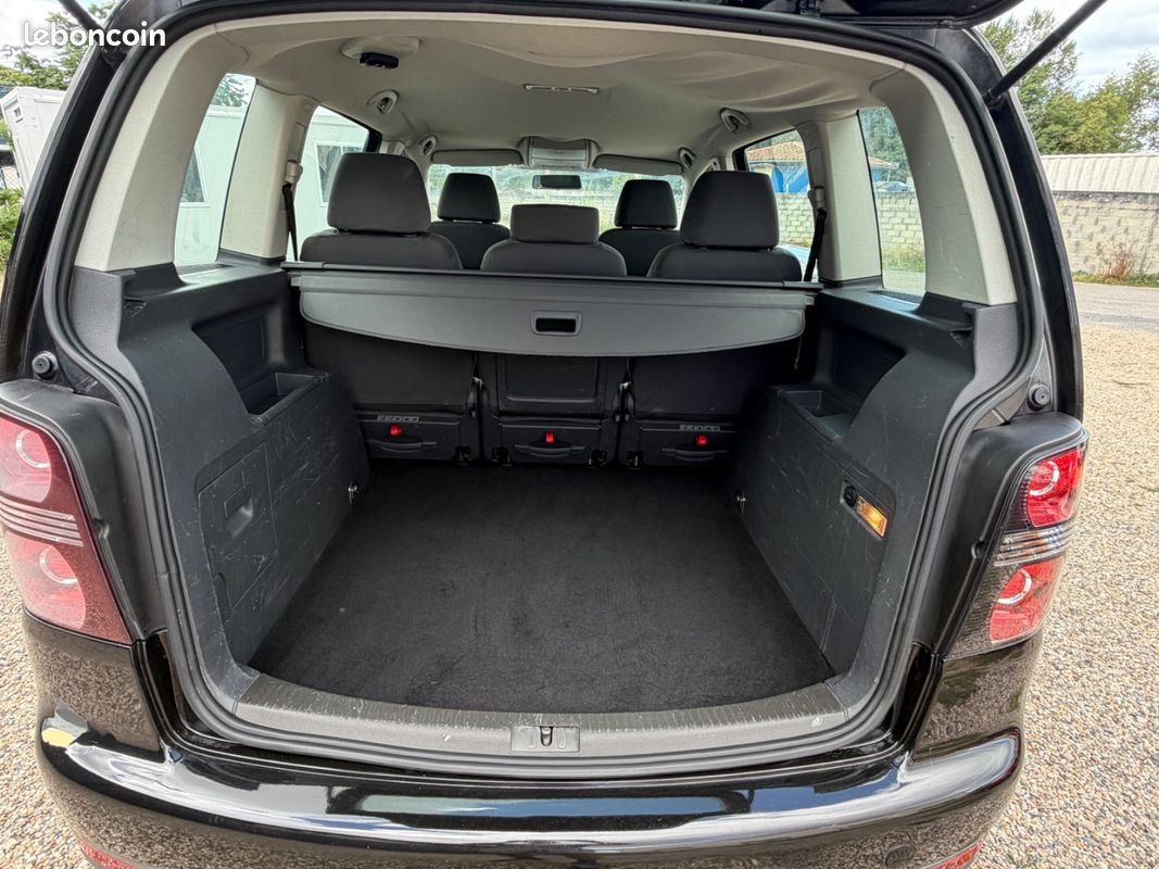Volkswagen Touran 1.9 TDI Trendline (image 13)
