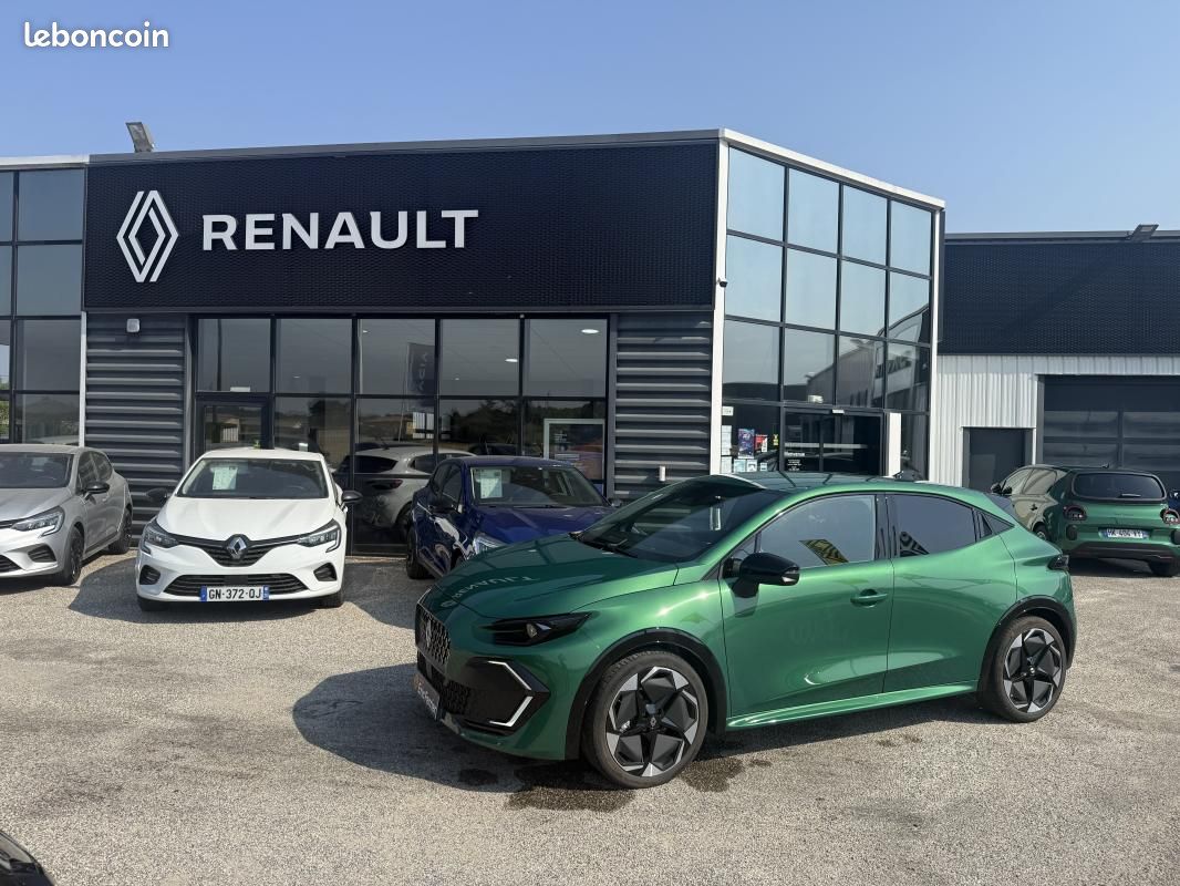 Renault Clio 6 1.8 E-TECH FULL HYBRID 160 TECHNO JANTES 18' RYTHMIC (image 1)