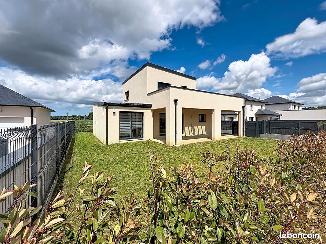 Maison 4 pièces 118 m² · à Escoville · 118 m² · 395 200 €