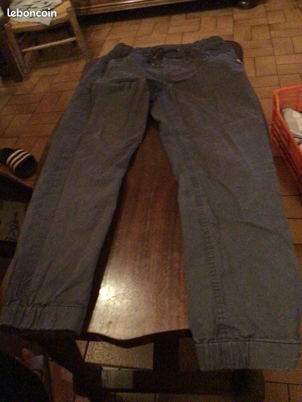 3 pantalons et un short (image 5)