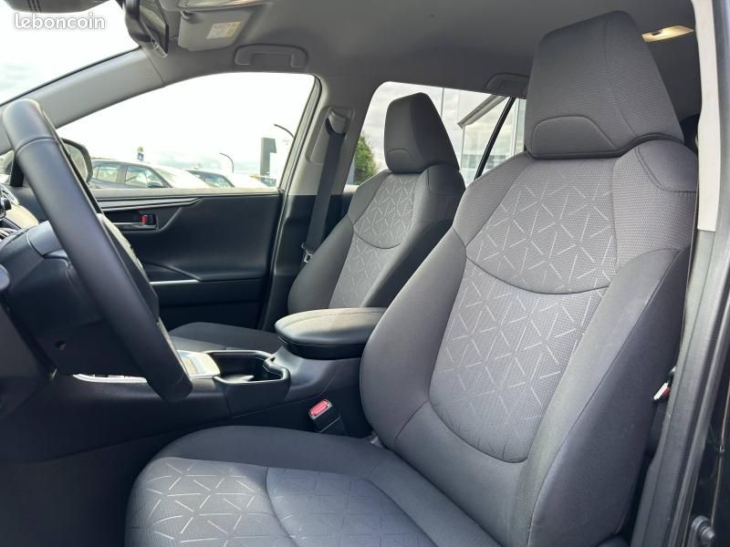 Toyota RAV4 2.5 Hybride 218ch Dynamic 2WD MY22 (image 24)