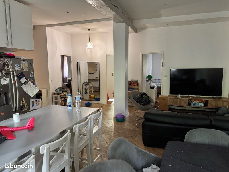 Appartement 4 pièces 105 m² · à Saint-Maurice · 105 m² · 2 250 €/mois